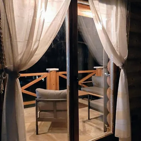 Zlatiborske Brvnare * Ζλάτιμπορ